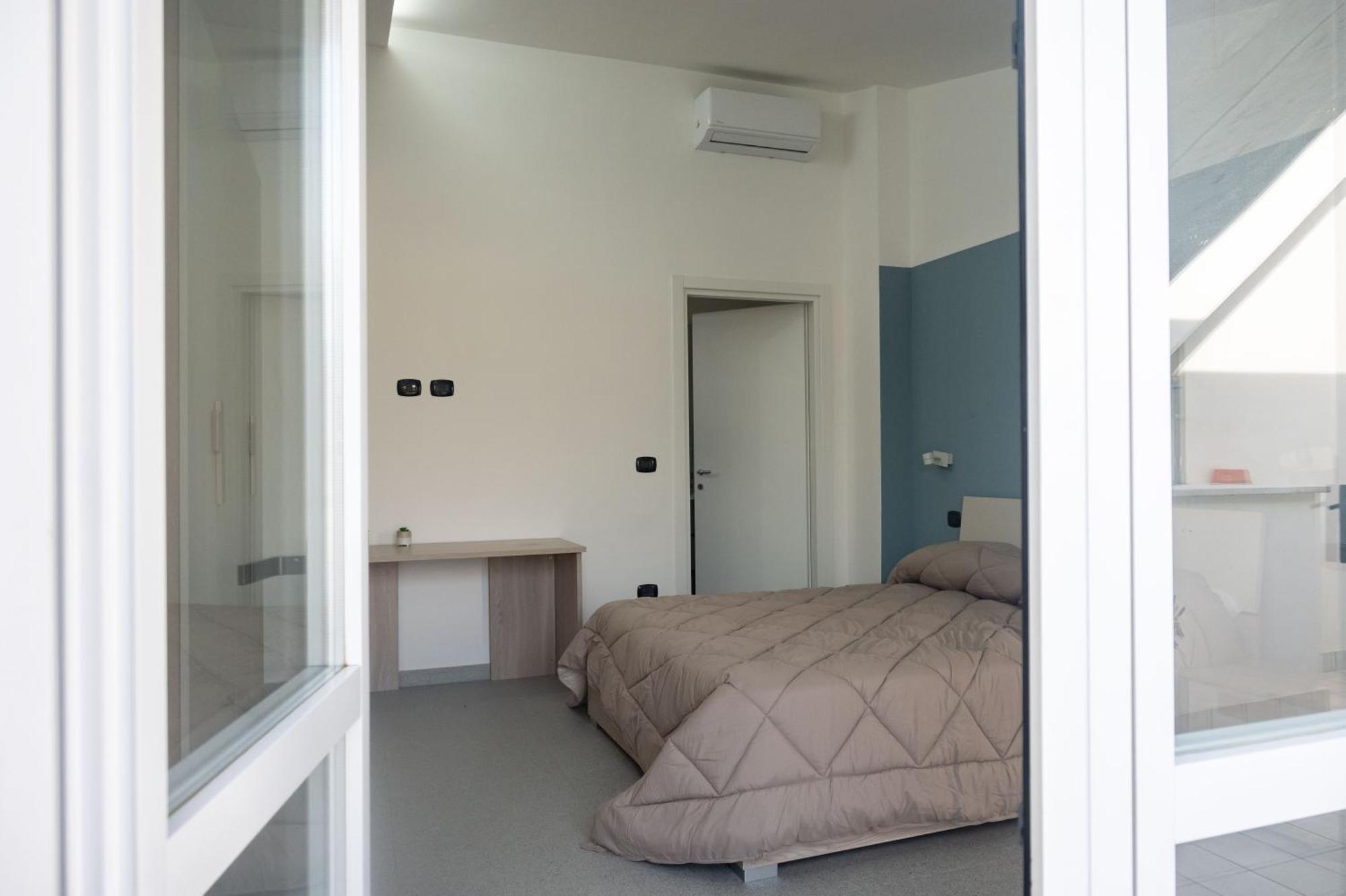 Strategic Apartment With Terrace - Nola Esterno foto